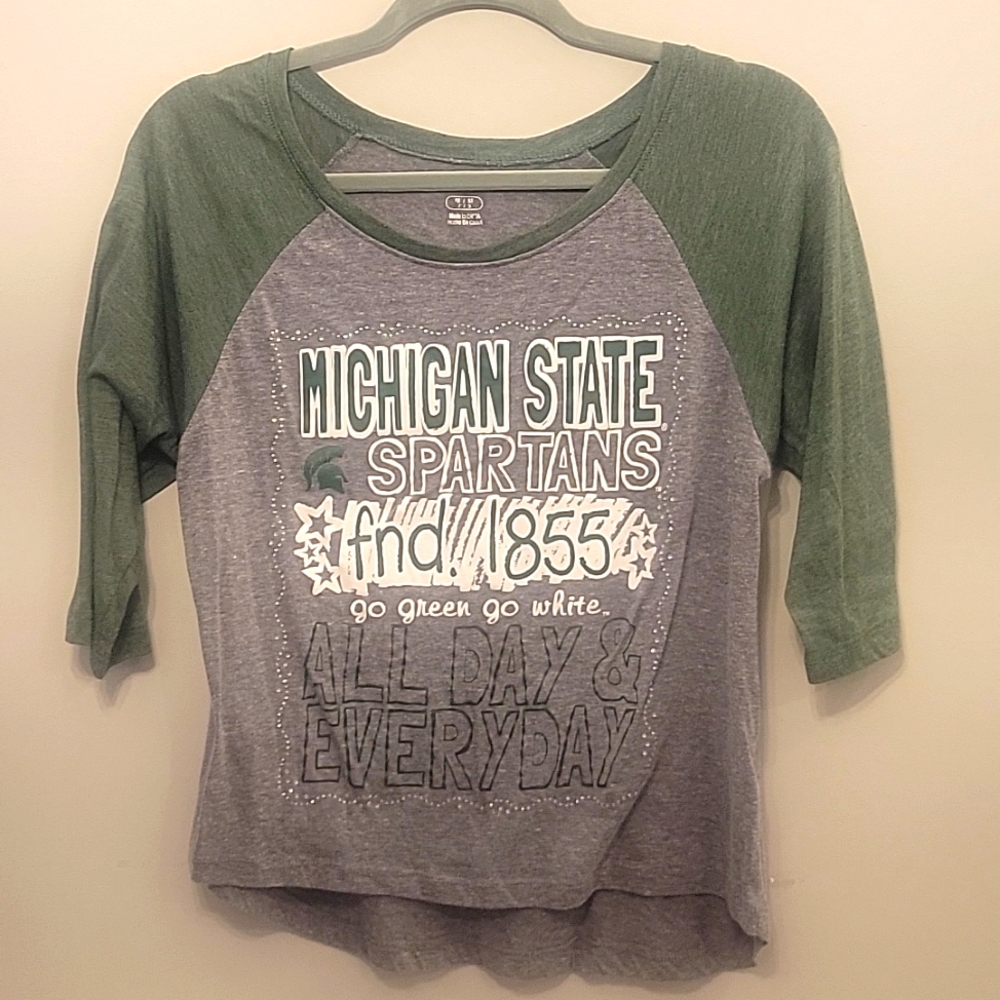 Knight's Apparel Michigan State University Spartans women's medium Tshirts